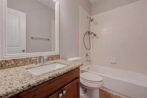 Bath - 434 Carson Ridge Dr, Spring, TX 77386 photo 4 of 4