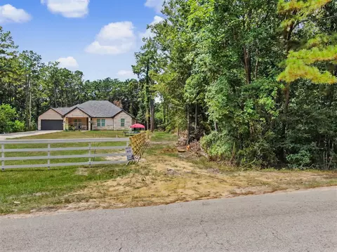 G Hayden Road, Conroe, TX 77306 photo 4