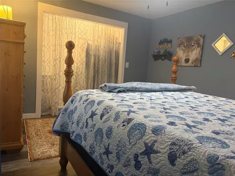 Bedroom - 141 Mud Cat Dr, Trinity, TX 75862 photo 4 of 7