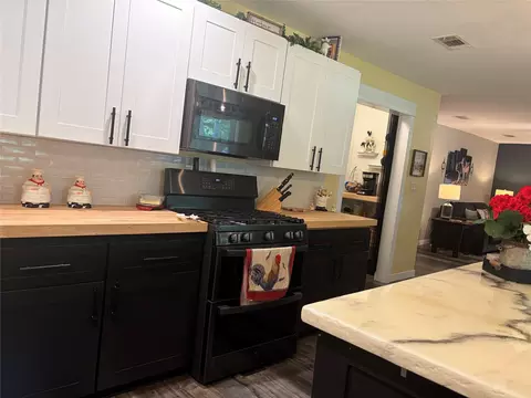 Kitchen - 141 Mud Cat Dr, Trinity, TX 75862 photo 3 of 5