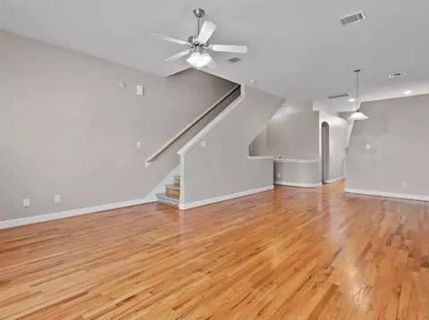 8705 Bryam St #801, Houston, TX 77061