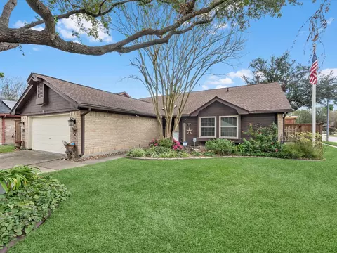 7735 Leafbrook Ln, Spring, TX 77379 photo 1