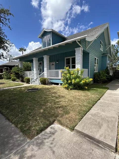 3124 Avenue R 12, Galveston, TX 77550