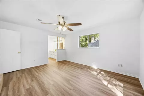 Bedroom - 6 Postvine Ct, Spring, TX 77381 photo 2 of 6