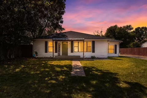 1909 Reese St, Liberty, TX 77575