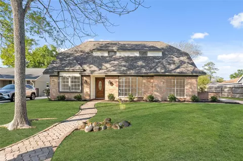 4106 Clovernook Ln, Seabrook, TX 77586