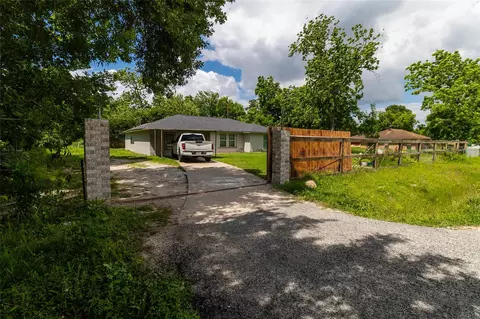 8925 Nyssa St, Houston, TX 77078