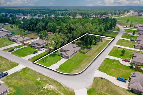 View/Area - 16102 Hidalgo St, Conroe, TX 77303 photo 2 of 3