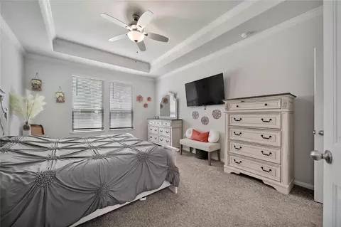 Bedroom - 16102 Hidalgo St, Conroe, TX 77303 photo 2 of 8