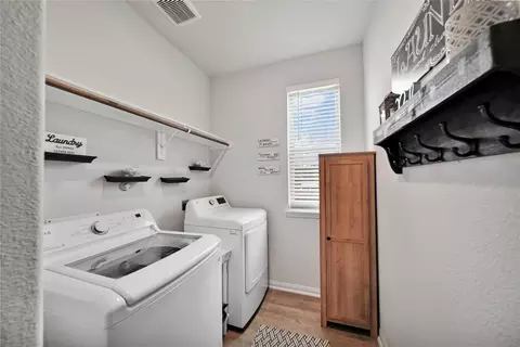 Other - 16102 Hidalgo St, Conroe, TX 77303 photo 8 of 11