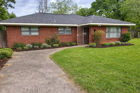 7333 Cayton St, Houston, TX 77061