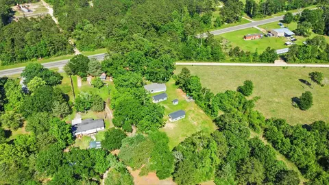 124 Old Hwy 146, Livingston, TX 77351