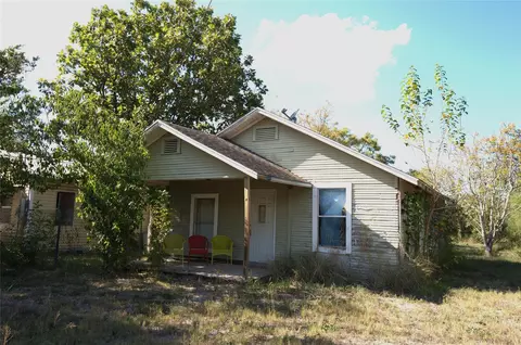 205 Elliott St, Beeville, TX 78102