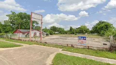 10022 Eastex Fwy, Houston, TX 77093