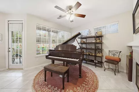 Other - 74 E Lakeridge Dr, The Woodlands, TX 77381 photo 4 of 9