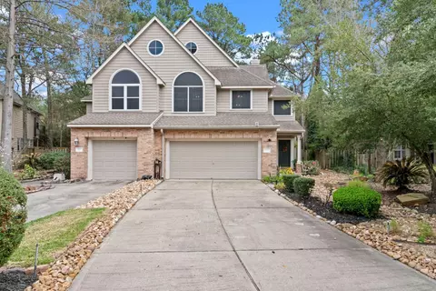 Exterior - 74 E Lakeridge Dr, The Woodlands, TX 77381 photo 2 of 7