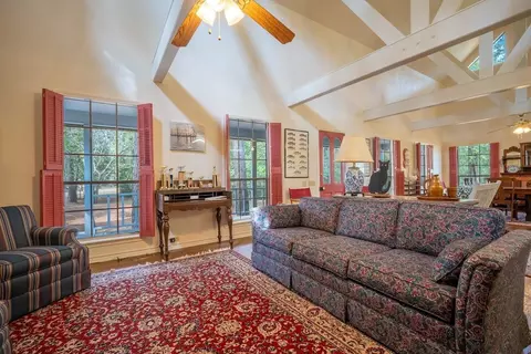 Living - 565 Timber Bay Dr, Trinity, TX 75862 photo 2 of 3