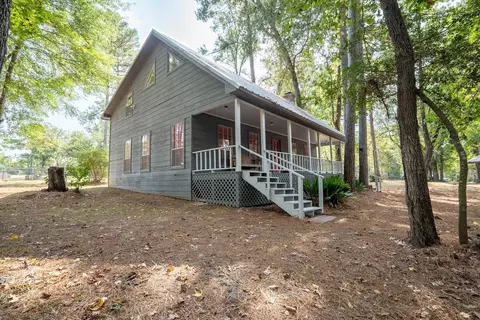 Exterior - 565 Timber Bay Dr, Trinity, TX 75862 photo 8 of 13