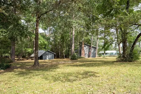 Exterior - 565 Timber Bay Dr, Trinity, TX 75862 photo 9 of 13