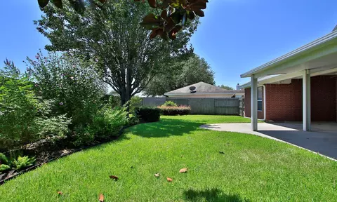 Exterior - 6311 Stone Trail Ln, Spring, TX 77379 photo 10 of 16