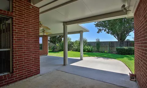 Exterior - 6311 Stone Trail Ln, Spring, TX 77379 photo 6 of 16