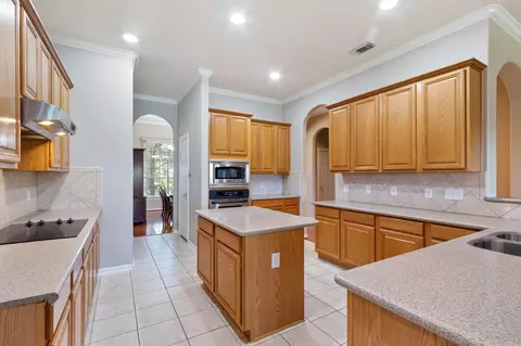 Kitchen - 6311 Stone Trail Ln, Spring, TX 77379 photo 3 of 3