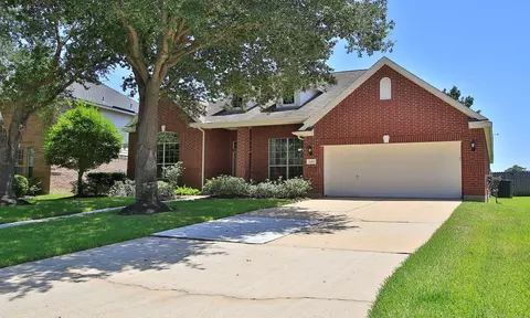 Exterior - 6311 Stone Trail Ln, Spring, TX 77379 photo 3 of 16