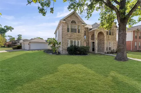 2922 Travick Ln, Houston, TX 77073