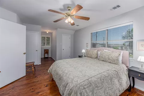 Bedroom - 331 Memphis Bell, Trinity, TX 75862 photo 3 of 3