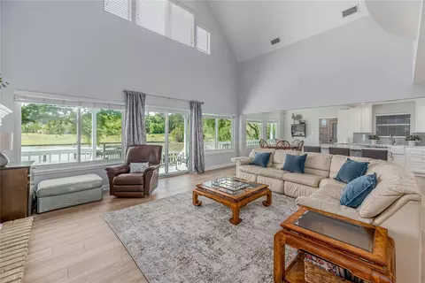 Living - 331 Memphis Bell, Trinity, TX 75862 photo 1 of 2