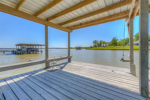 Exterior - 331 Memphis Bell, Trinity, TX 75862 photo 9 of 14