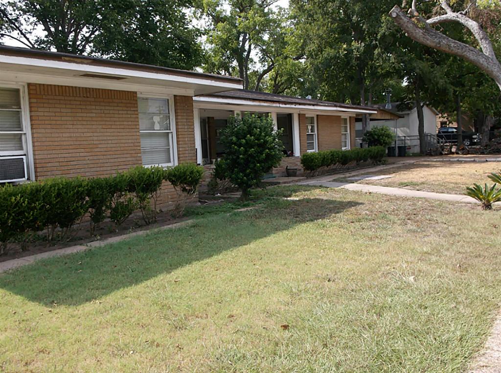 1218 3rd St, Rosenberg, TX 77471 photo 1
