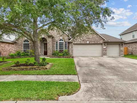 708 Arlington Pointe Dr, League City, TX 77573