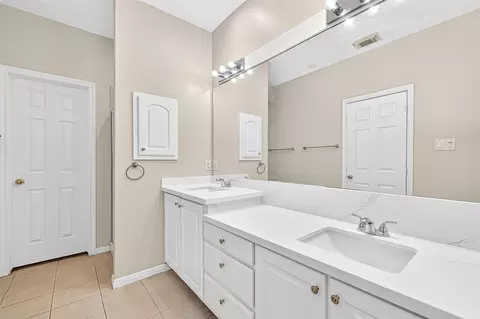Bath - 1514 Melissa Dr, Spring, TX 77386 photo 2 of 3