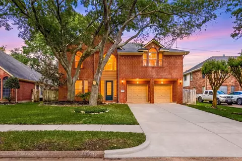 4030 Harwood Dr, Sugar Land, TX 77479