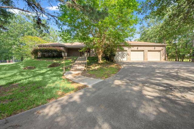 156 Magnolia Bend Dr, Livingston, TX 77351