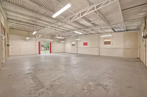 2102 Common St, Houston, TX 77009 photo 5