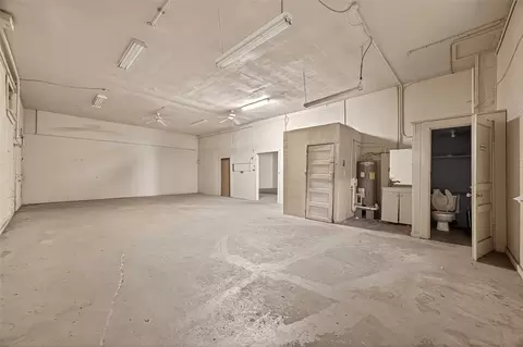 2102 Common St, Houston, TX 77009 photo 11