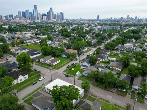 2102 Common St, Houston, TX 77009 photo 20
