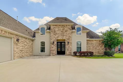 9255 Monarch St, Beaumont, TX 77713