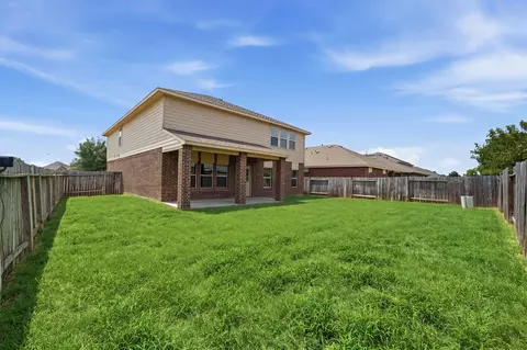 Exterior - 4002 Nestra Dr, Katy, TX 77493 photo 4 of 6