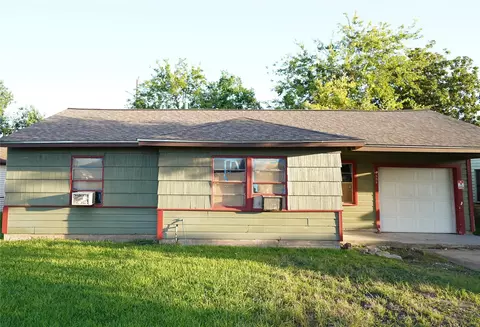 2506 10th St, Galena Park, TX 77547