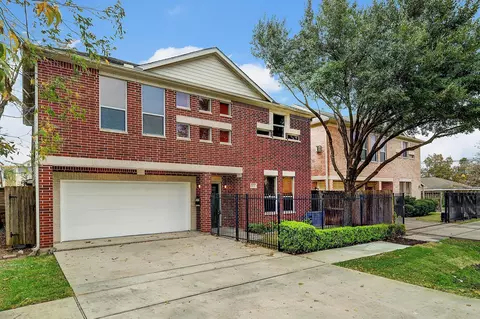 2211 Roy St #B, Houston, TX 77007