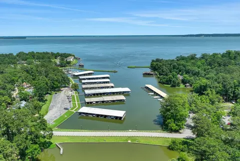 77 S Pine Harbour Dr, Coldspring, TX 77331 photo 8