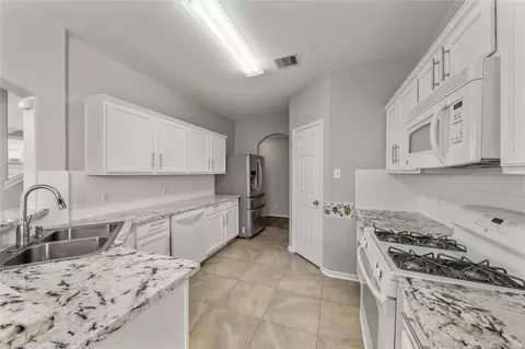 6354 Wilshire Rdg, Houston, TX 77040