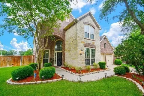 13619 Orchard Wind Ln, Pearland, TX 77584
