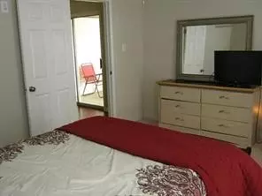 4700 W Bayshore Dr, Bacliff, TX 77518