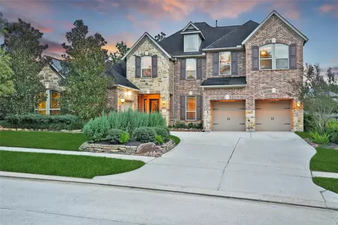 207 Fox Squirrel Ct, Pinehurst, TX 77362 photo 1