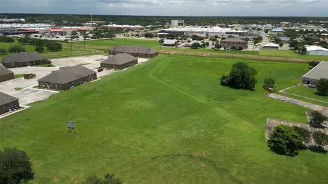 0 Lake Rd, Lake Jackson, TX 77556