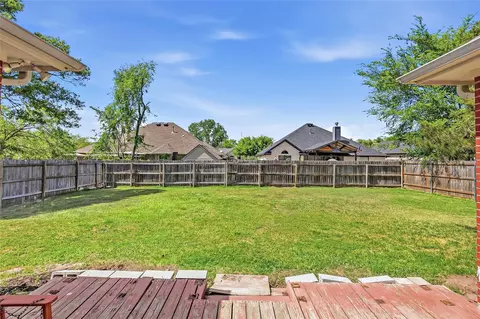 Exterior - 2700 Hickory Ct, Bryan, TX 77808 photo 5 of 7